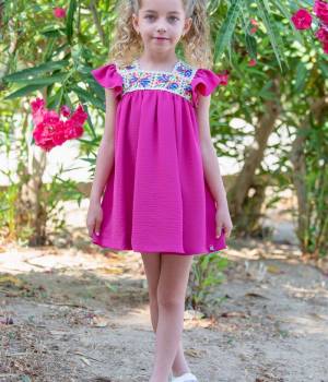 Vestido infantil fucsia bordado Nekenia