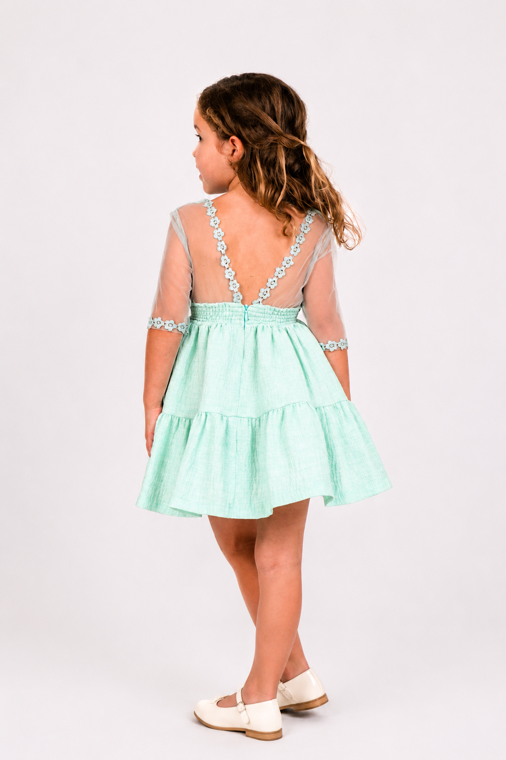 Vestido Infantil de Ceremonia en Tono Verde Agua para Niña – Nekenia - Imagen 2