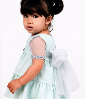 Vestido Infantil de Ceremonia en Tono Verde Agua para Niña – Nekenia